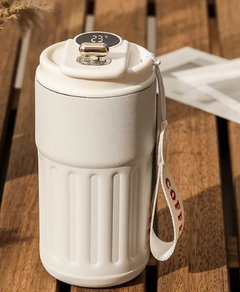 Temperature Smart Digital Insulated Travel Bottle – 450ml