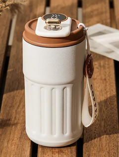 Temperature Smart Digital Insulated Travel Bottle – 450ml